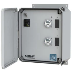 Airmax LakeSeries 3 HP Fountain, 230V 19 Airmax LakeSeries 3 HP Fountain, 230V -Aquavista Shop airmax 230v control panel side 1000 71203.1658497596