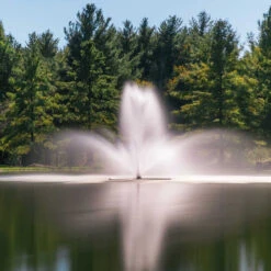 Airmax LakeSeries 3 HP Fountain, 230V 25 Airmax LakeSeries 3 HP Fountain, 230V -Aquavista Shop airmax lakeseries fountain 3hp crown and trumpet nozzle 1000 80211.1663676254