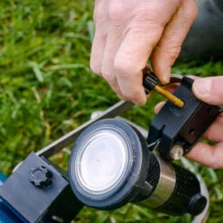 Airmax RGBW LakeSeries Fountain Lights, 9 & 12 Light Sets -Aquavista Shop airmax lakeseries fountain light snap on design 1000 22971.1659028464